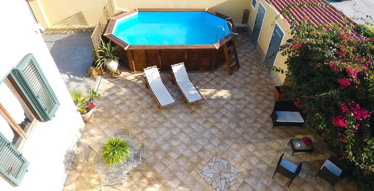 B&B Del Viale Bacu Abis Buitenkant foto